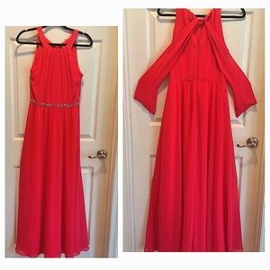SLNY high neckline dress with keyhole back bold red dress flowing A-line Coctail
